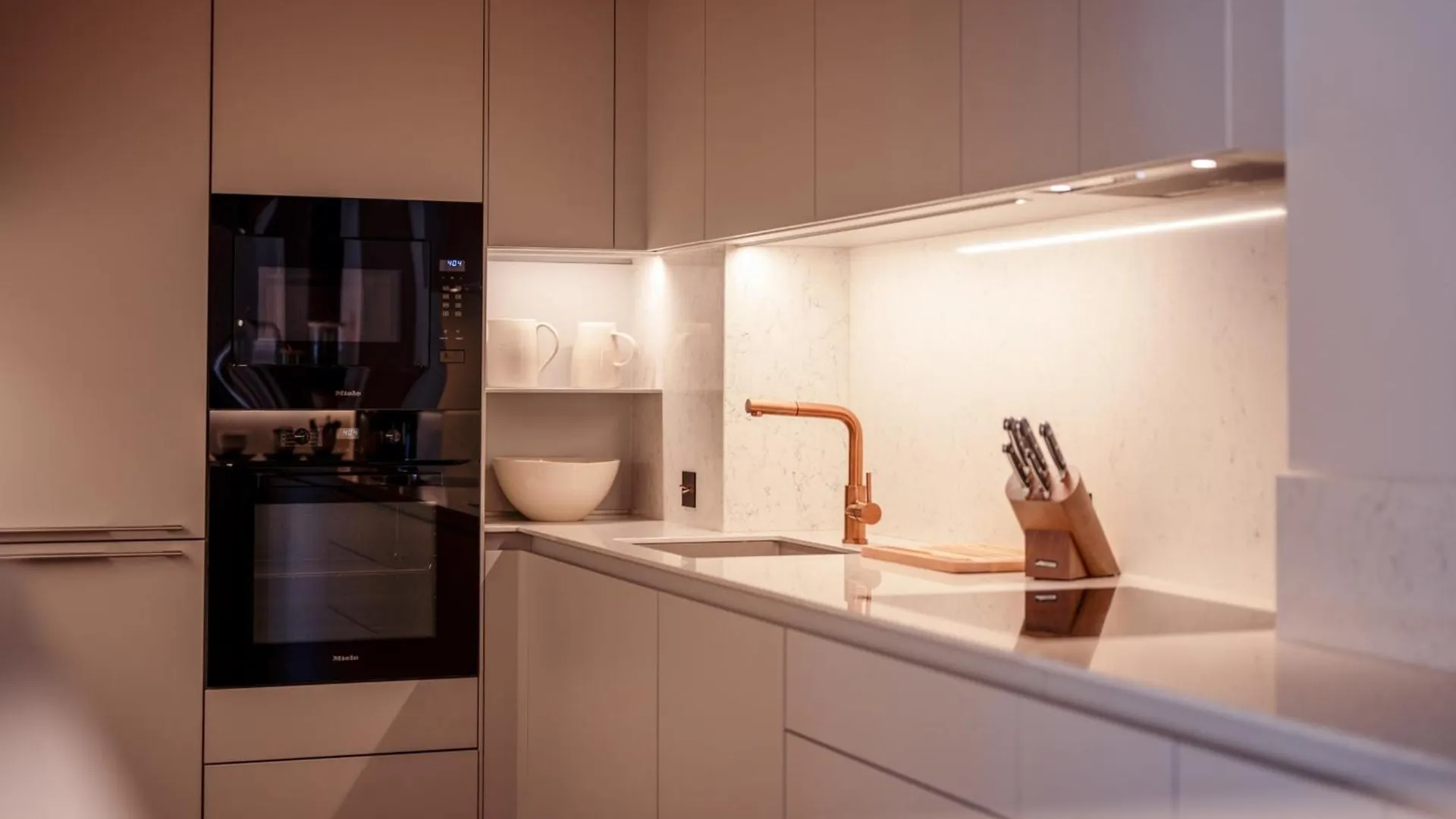 Antares Sirius 101 - Prestigious Ski Inski Out Apartment Meribel 0*,  France