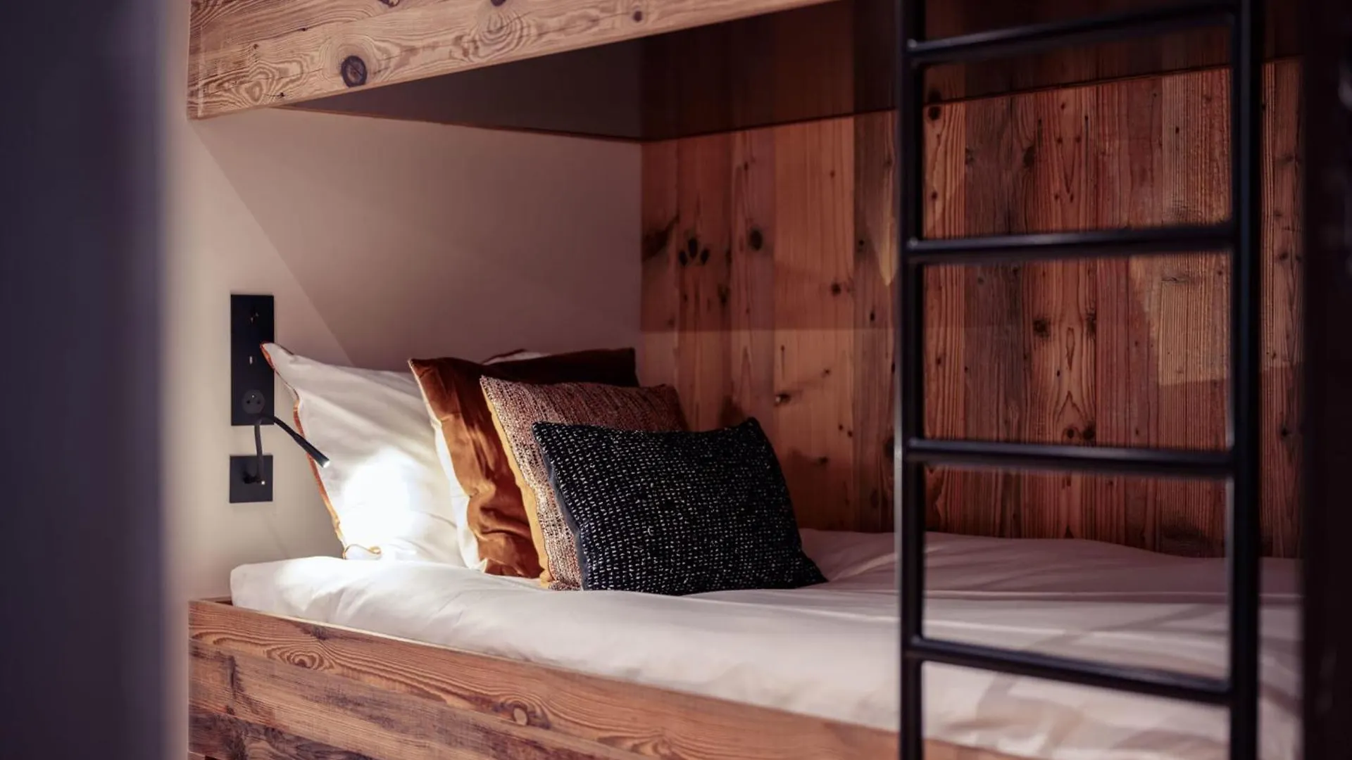 Antares Sirius 101 - Prestigious Ski Inski Out Apartment Meribel
